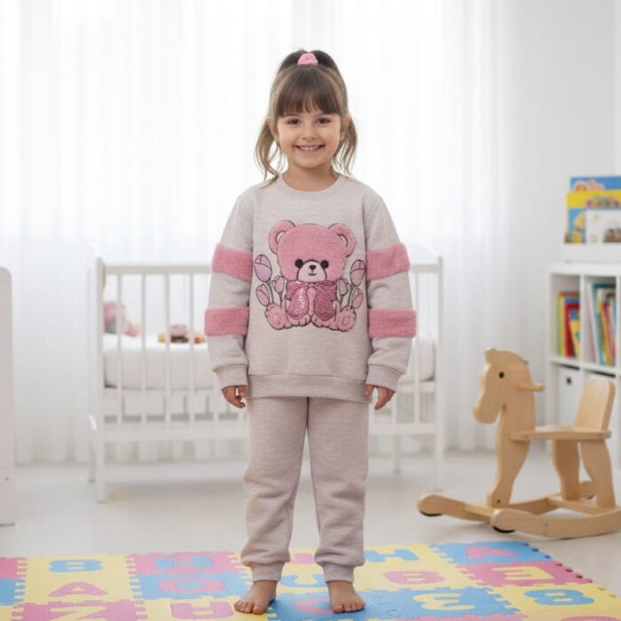 WhatsApp Image 2025-11-25 at 23.08.15